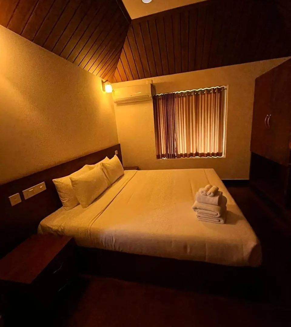 Hotel Poliyam Thuruth Eco Tourism Village Kasaragod