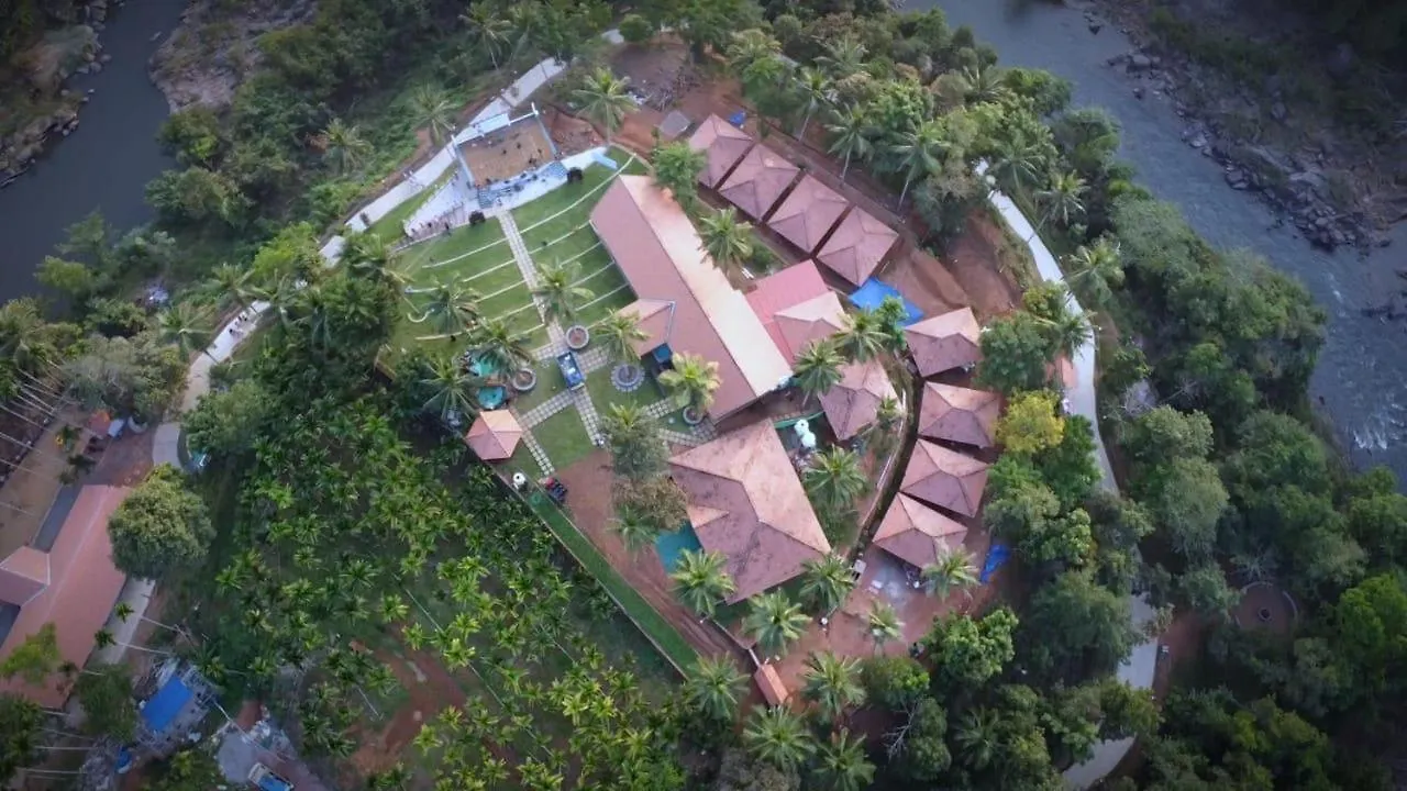 Hotel Poliyam Thuruth Eco Tourism Village Kasaragod